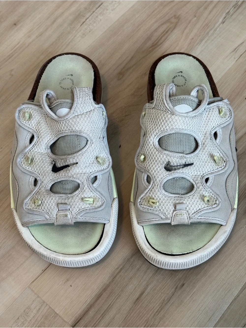Nike Offline 2.0 Bone Barely Volt Slides/Sandals